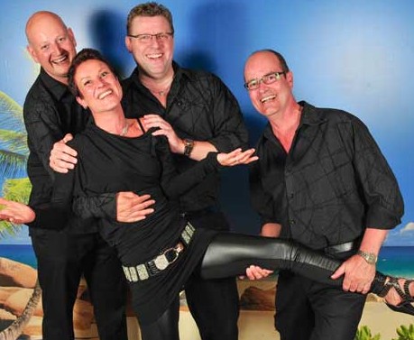 Bruiloftband Gelderland. Bruiloftband Crossroads als kwartet voor provincie Gelderland